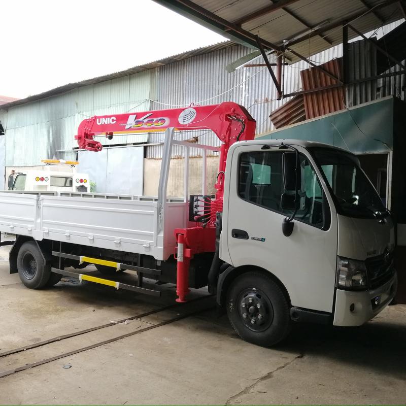 Xe Hino XZU730 gắn cẩu Unic 346